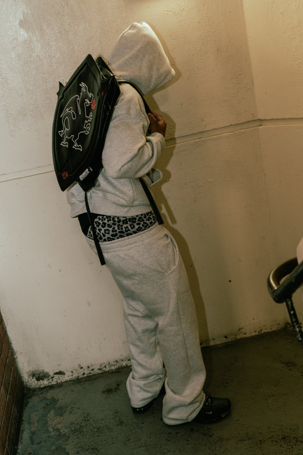 DELORE BLACK SHIELD BACKPACK